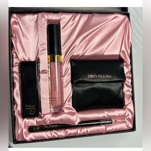 e.l.f. x Jennifer Coolidge Dirty Pillows Lip Kit